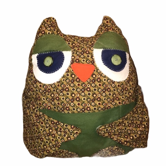 Soft squishy Patchwork owl pillow with Velcro wing - Picture 6 of 6